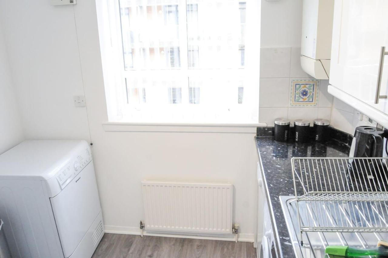 Peaceful And Quiet In A Bustling Appartement EDI